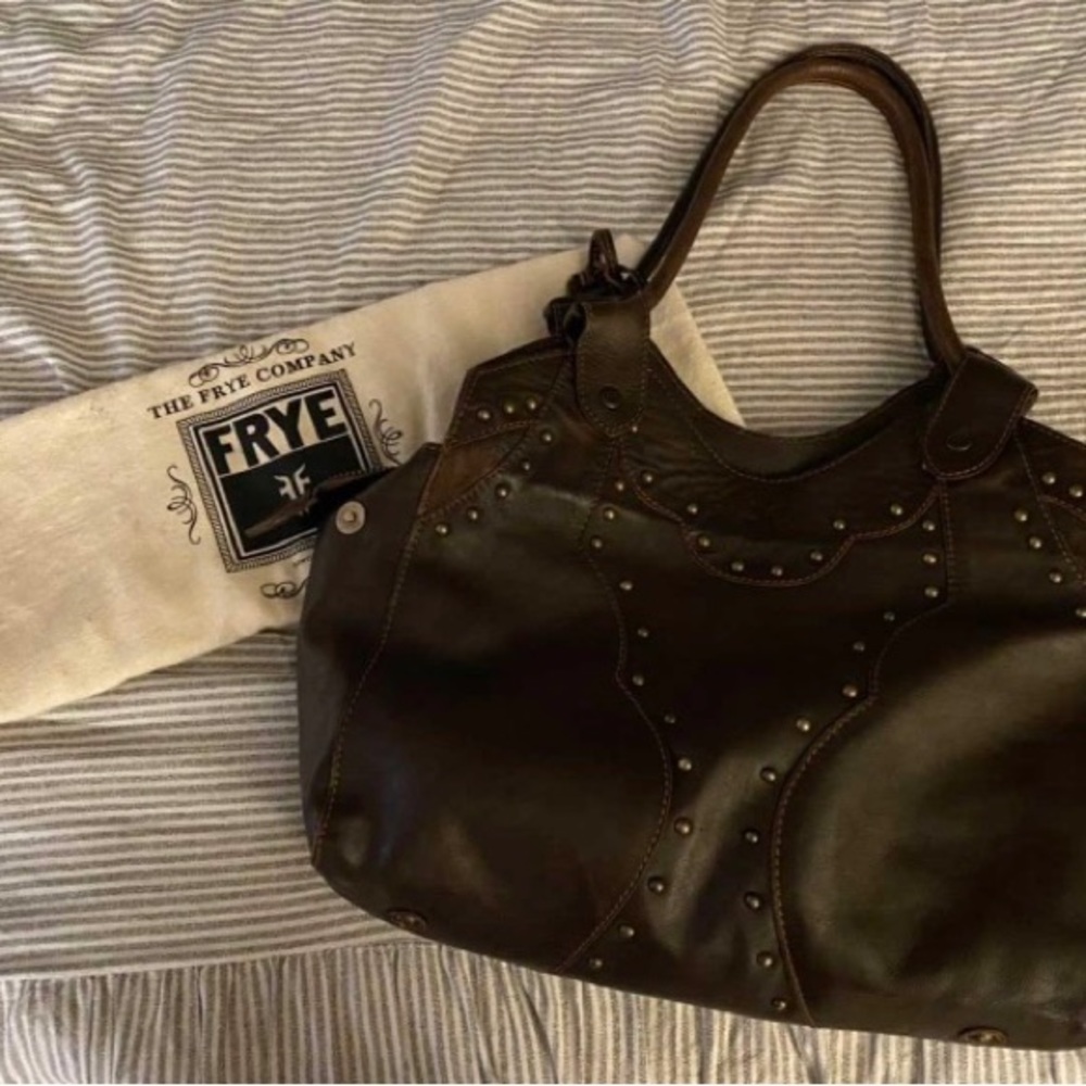 STUNNING Frye Vintage Distressed Handbag